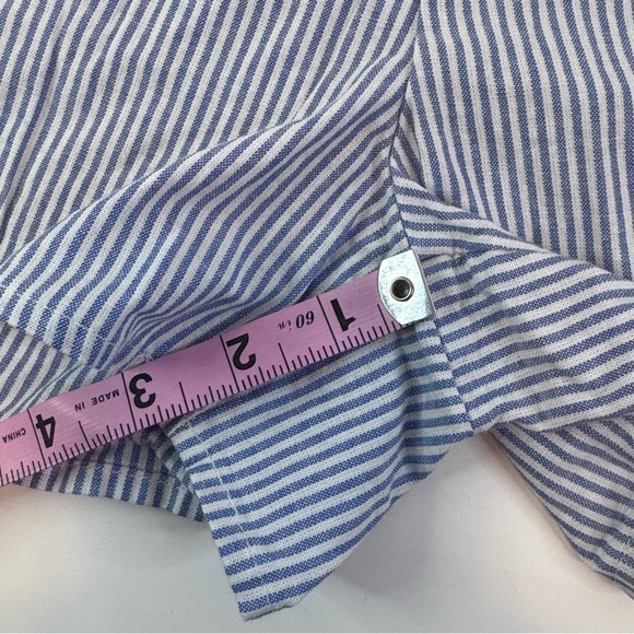 No Boundaries Blue & White Pinstripe Cotton Shorts (L 12/14) - Picture 6 of 9